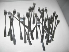 28 Northland Korea Oyster Seafood fork 6 "  Stainless Steel Boho Appetizer 