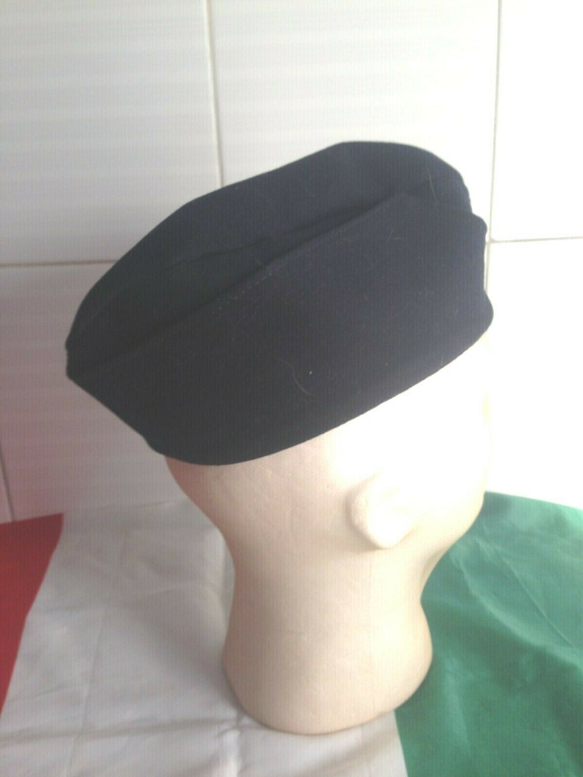 Foto 2 di 8