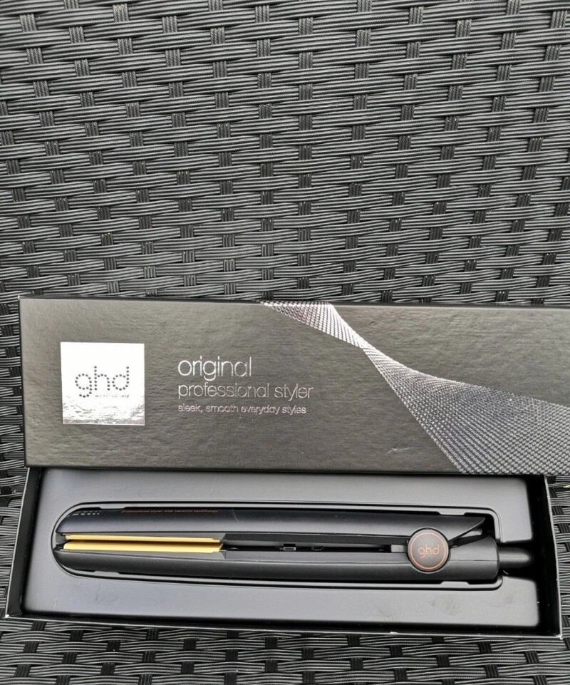 New GHD Classic Styler Ceramic Professional Hair Straighteners 1711 eBay