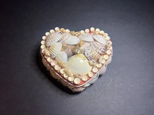 Vintage Hand Crafted Seashell Embellished Heart Shaped Hinged Lid Jewelry Box
