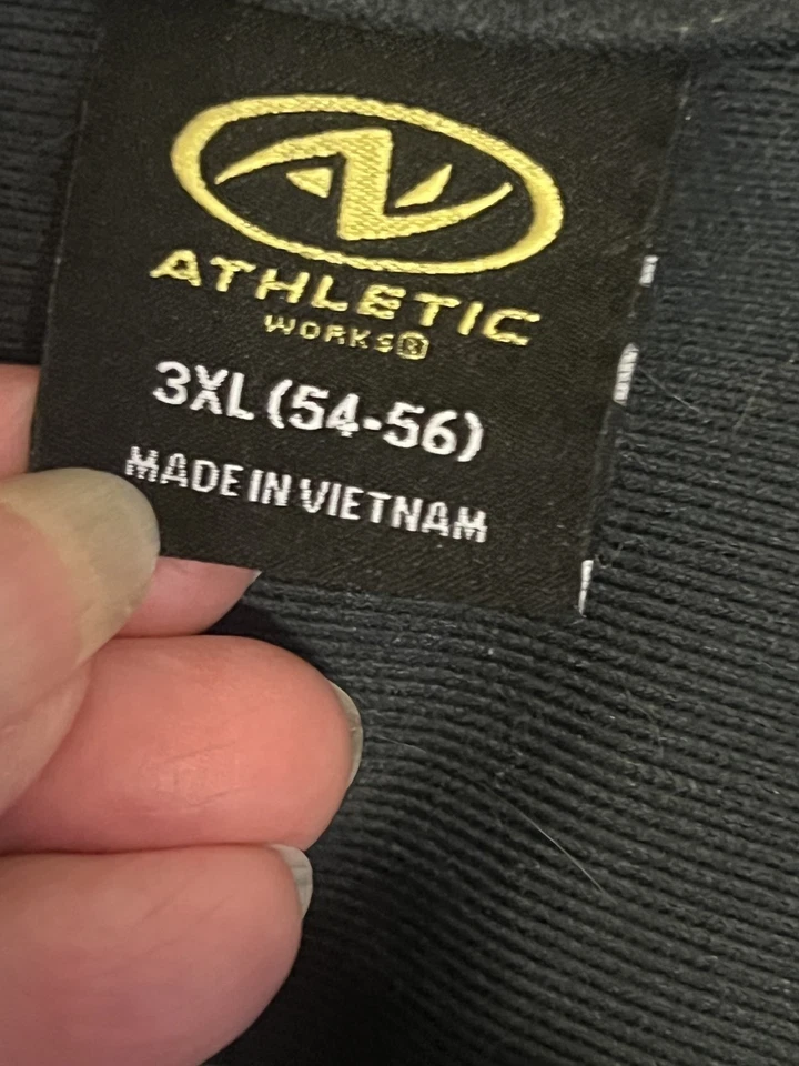 Athletic Works 轨道套装 2 件套男士 3X 黑色/灰色拉链夹克和裤子健身房套装 — 第 4/4 张图片