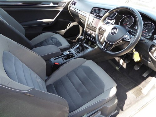 2016 Volkswagen Golf TSI BlueMotion Tech GT Edition Hatchback Petrol Manual - Picture 9 of 24