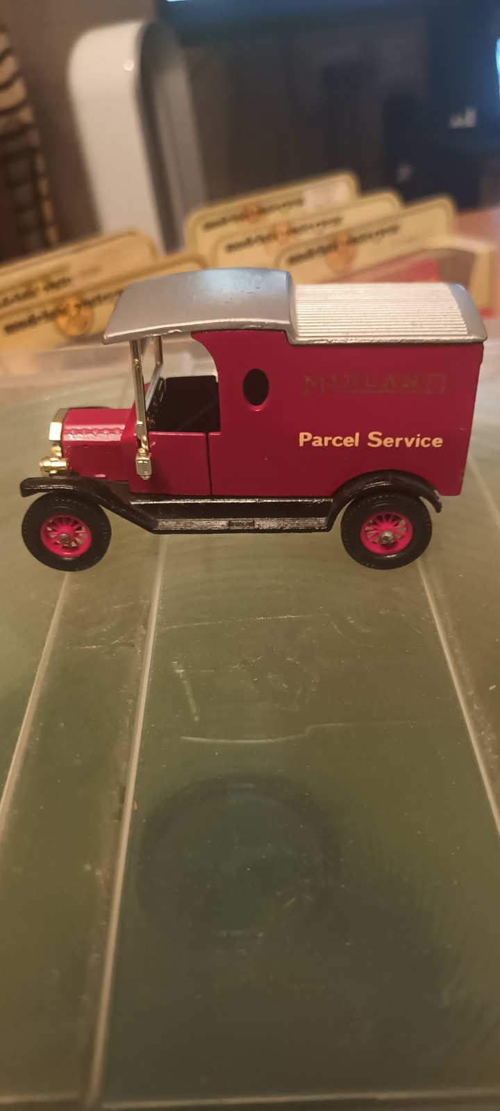 Picture 2 of 6