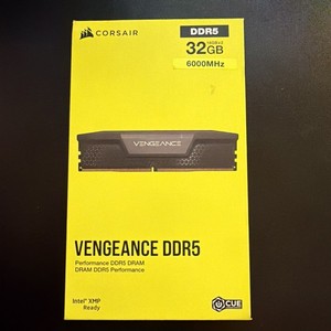 新品未開封　CORSAIR DDR5-6000MHz 32GB×2枚 Corsair CMK32GX5M2D6000Z36 VENGEANCE DDR5 288pin DDR5-6000 CL36-36