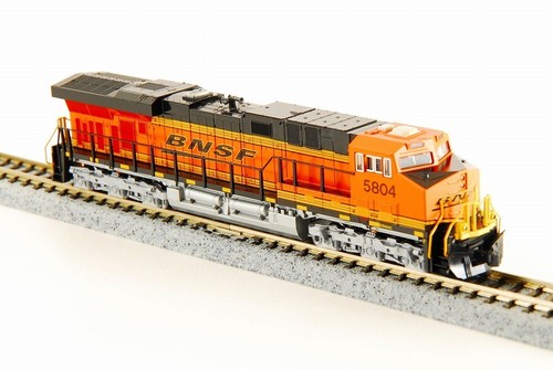 KATO N-Scale #176-8905 GE ES44AC "GEVO" BNSF #5804 hecho en Japón raro calibre N | Zustand: Used