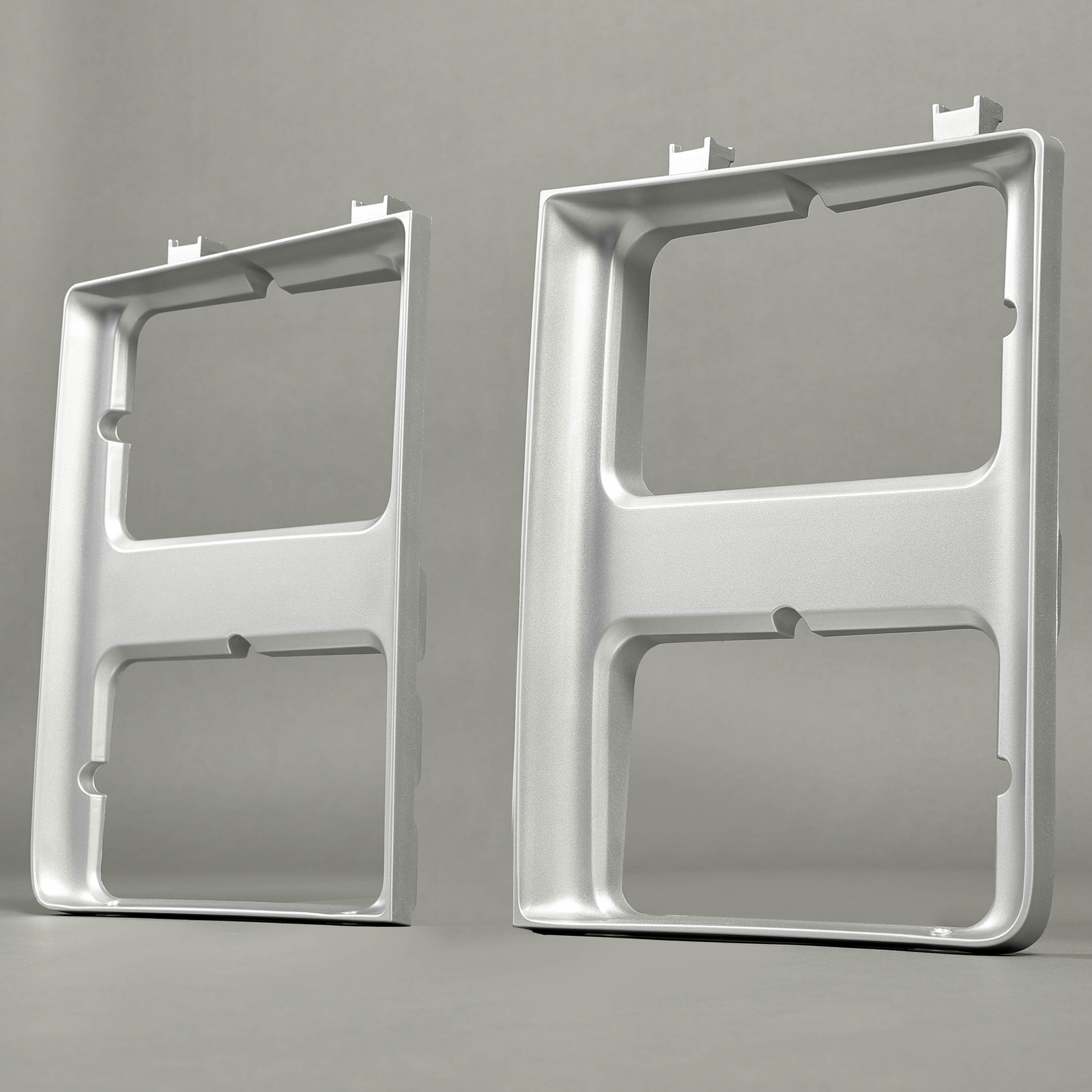 New Headlight Bezels Trim Set of 2 Driver & Passenger Side Silver Pair For Chevy