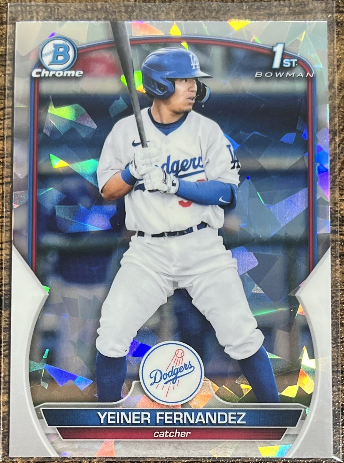 2023 Bowman Chrome Yeiner Fernandez 1st Atomic Refractor #BCP-138 Dodgers