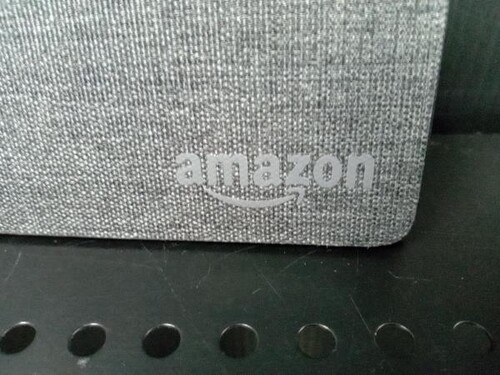 Excellent Amazon Kindle Oasis 10th Gen 7" 8GB eBook Reader Ad-Free - Picture 4 of 4