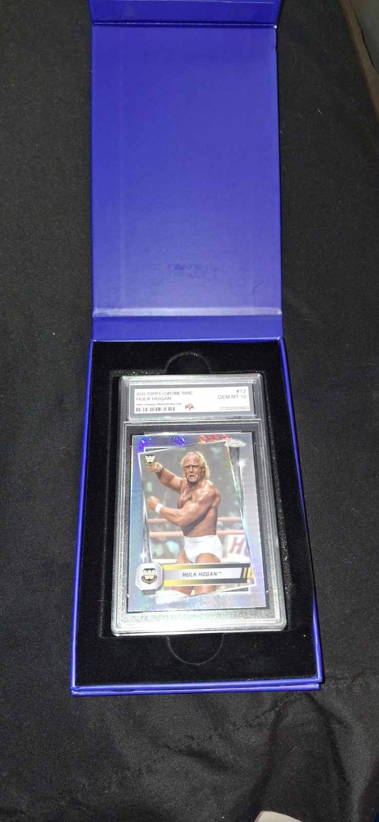 2025 Topps Chrome WWE - Hulk Hogan #12 Prism Refractor Graded "10"--- RARE card