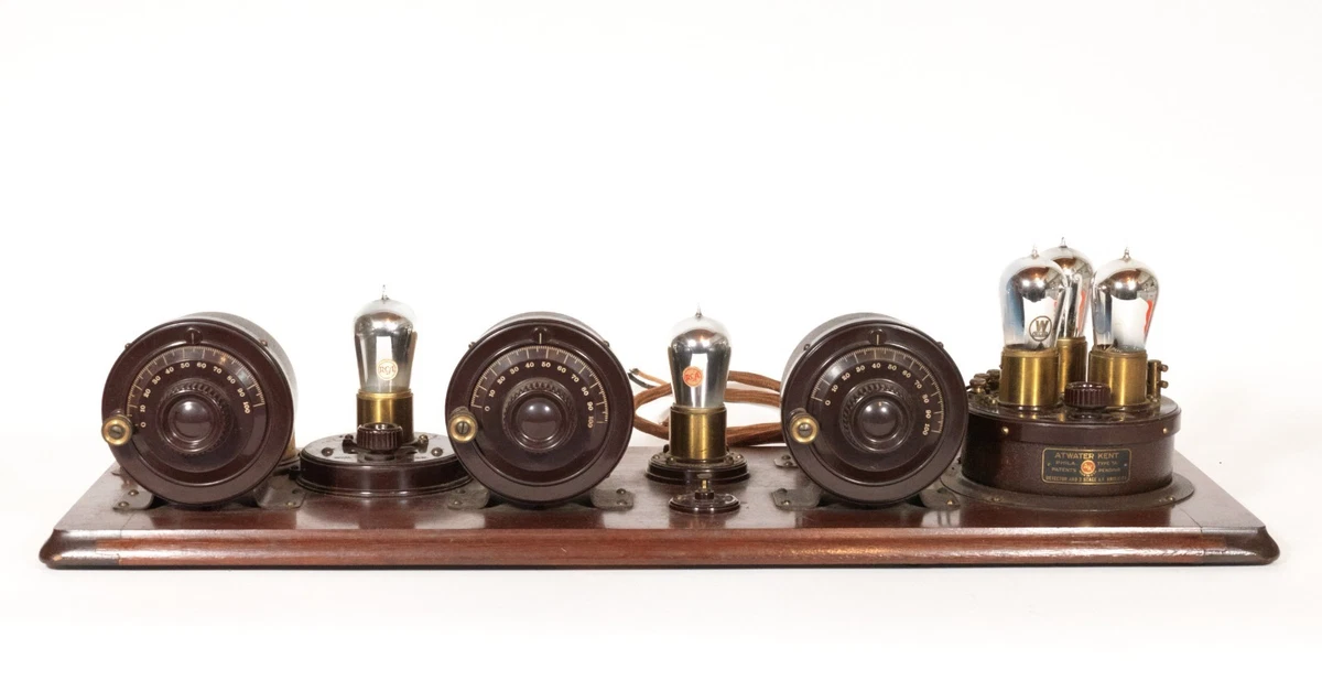 Atwater Kent Collectible Tube Radios for sale | eBay