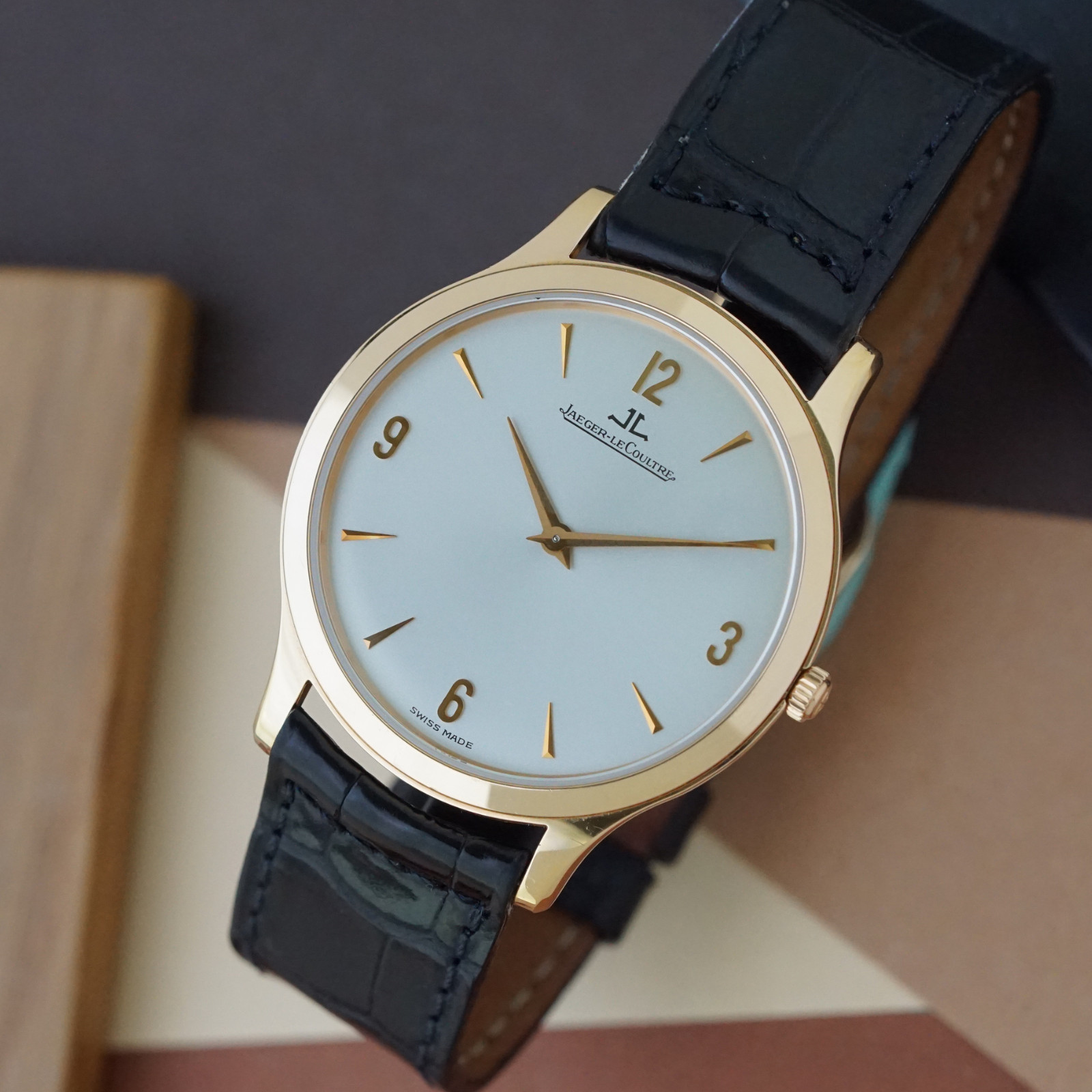 Jaeger LeCoultre Master Control 145.2.79 18k Rose Gold Ultra-Thin Manual w/ Box image 5