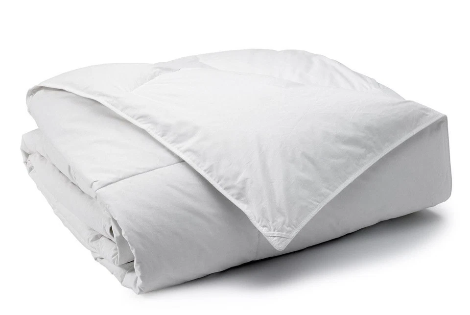 Creative 100% Natural Goose Feather and Down 100% Natural Cotton Case Comforter - Image 2 of 3