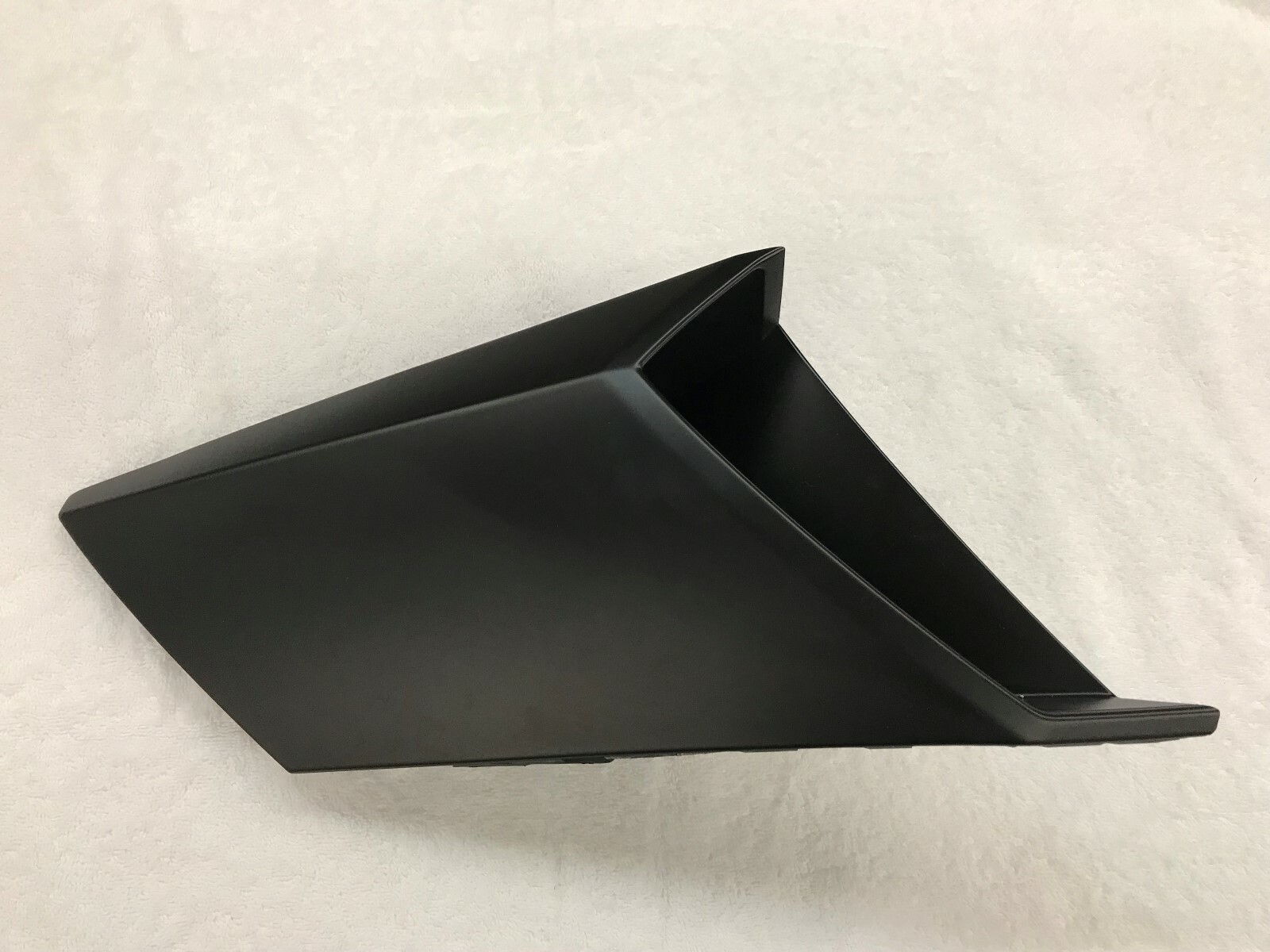 LAMBORGHINI AVENTADOR 700 720 DRIVER LEFT AIR INTAKE CONVEYOR OEM 470122193D