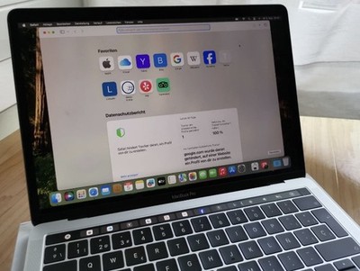 Apple MacBook Pro 13'' (256GB, i5, 8GB, 1.4GHz, 2x Thunderbolt) 2019 - Silber