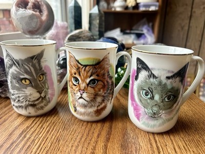 Vintage Cat Portrait Gold Trim Fine Bone China Mugs Set of 3