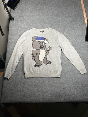 True Love & False Idols Gray Bear Graphic Sweater Size Large