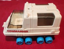 VINTAGE 1984 LI'L PLAYMATES SPACE STATION "COMMANDER 04" ROVER VEHICLE