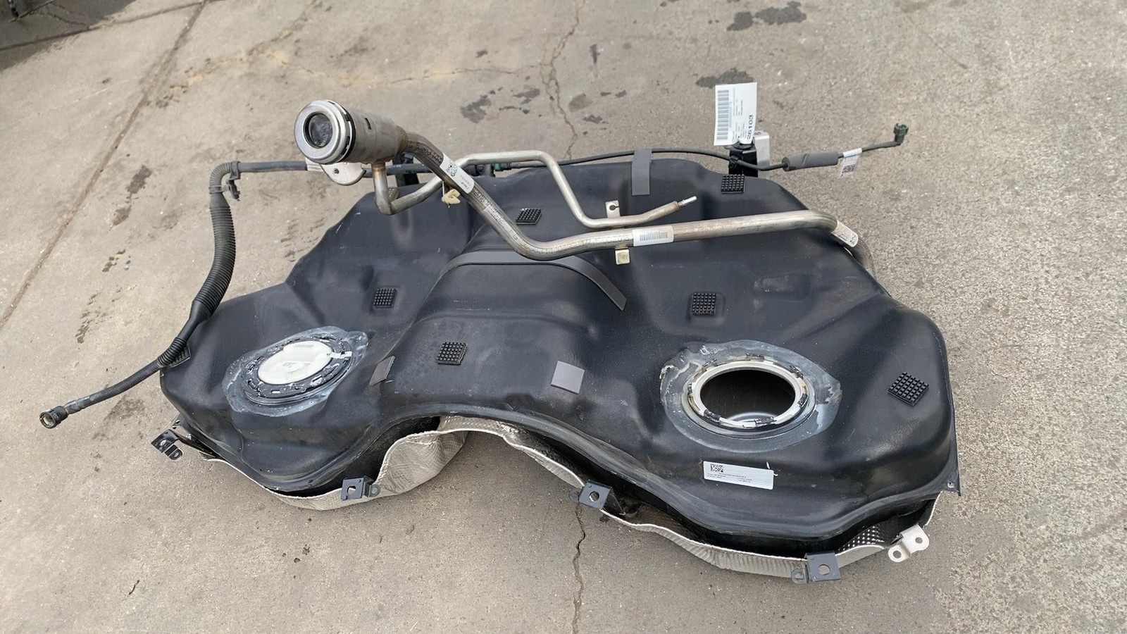 ⭕ 2014-2022 Maserati Ghibli 3.0L Fuel Gas Tank Reservoir Storage Assy 6700382480