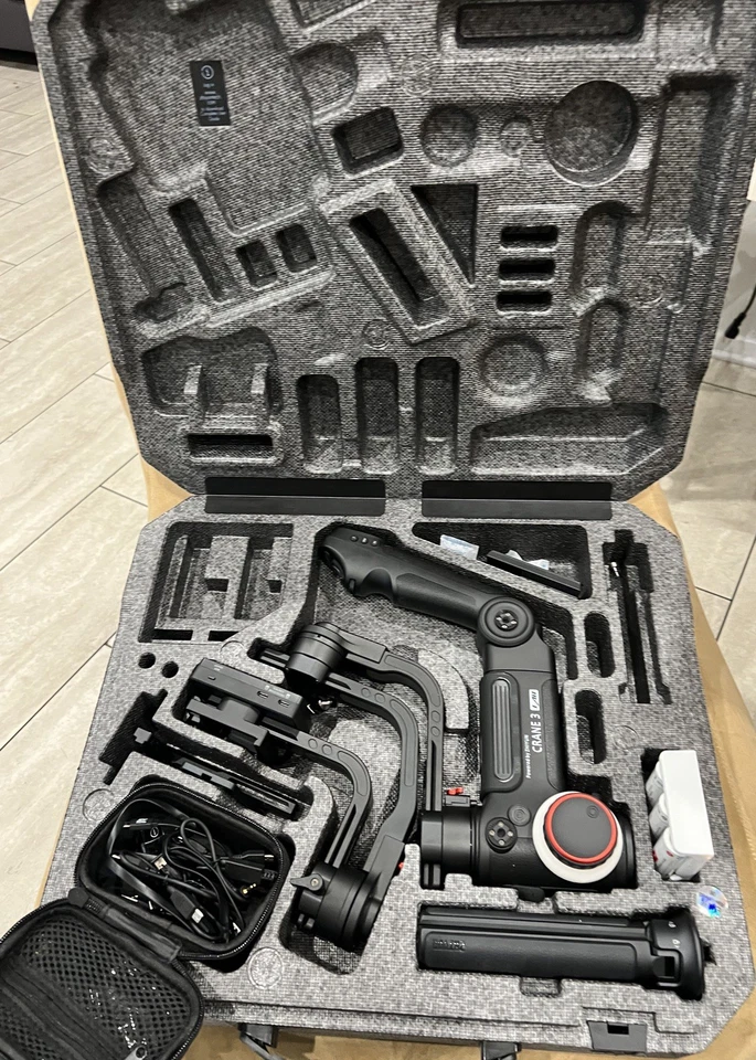 ¡CAJA ABIERTA! Estabilizador profesional cardán de mano de 3 ejes Zhiyun CRANE 3 LAB Foto 2 de 4