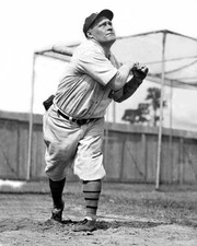 Top 10 Hack Wilson Baseball Cards 31