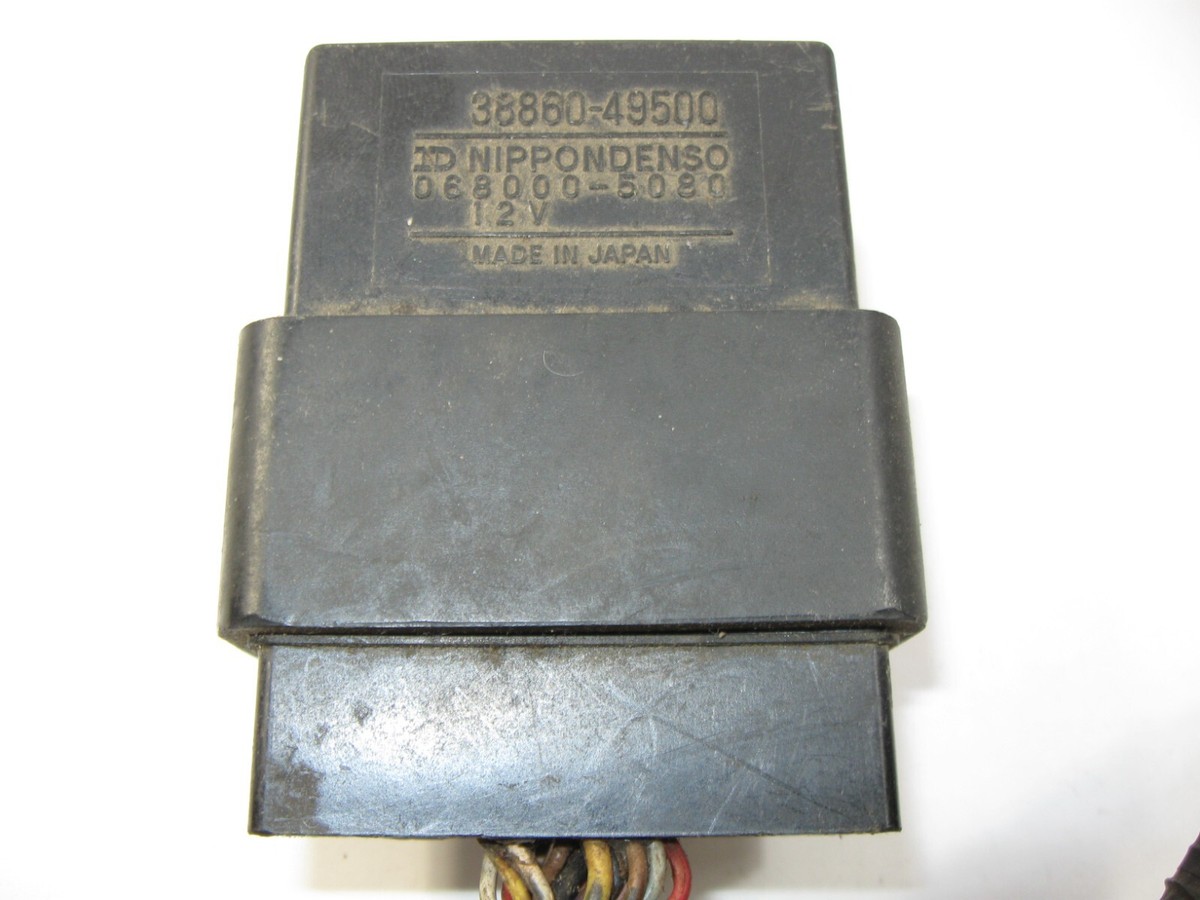 リクエスト品 SUZUKI 82 - 86 GS1100E GS1150E LAMP OUTAGE WARNING RELAY 38860