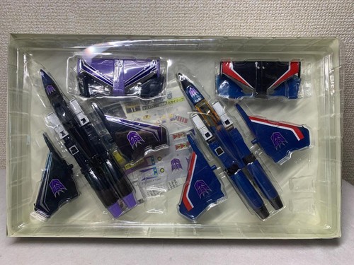 Skywarp & Thundercracker Transformers Encore 11 Takara TOMY facsimile edition - Picture 5 of 8