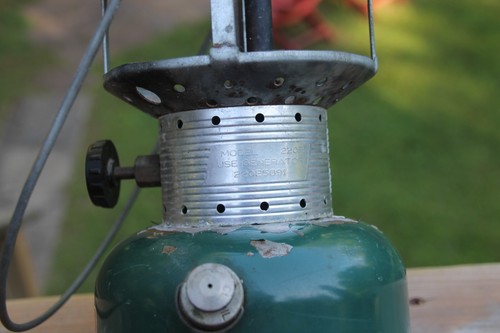 Vintage Coleman Lantern Model 220-F Green Camping 1965 Missing Glass Untested - Picture 6 of 10