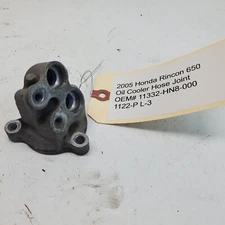 2005 HONDA RINCON 650 OIL COOLER HOSE JOINT OEM#11332-HN8-000 1122-P-(L-3)