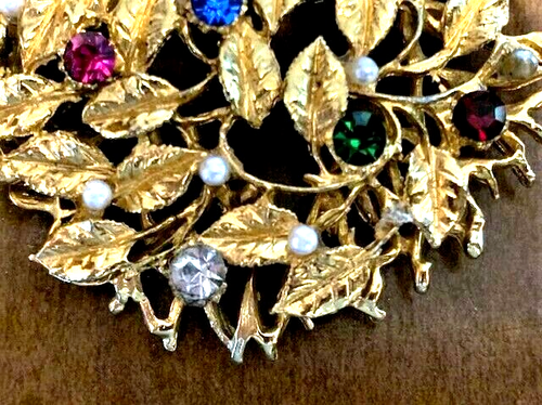 VTG Signed ALICE CAVINESS Gold Tone Multi Rhinestone LEAVES ROUND Pin Brooch - 第 5/8 張圖片