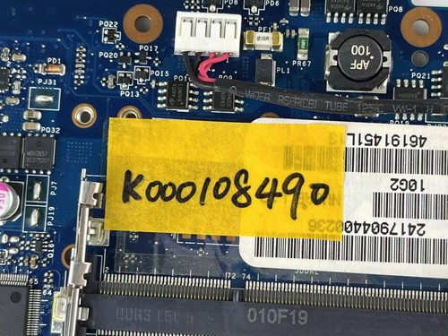 K000108490 For Toshiba Satellite A660D A665D Motherboard LA-6192P HD5650M 1GB - Picture 3 of 8