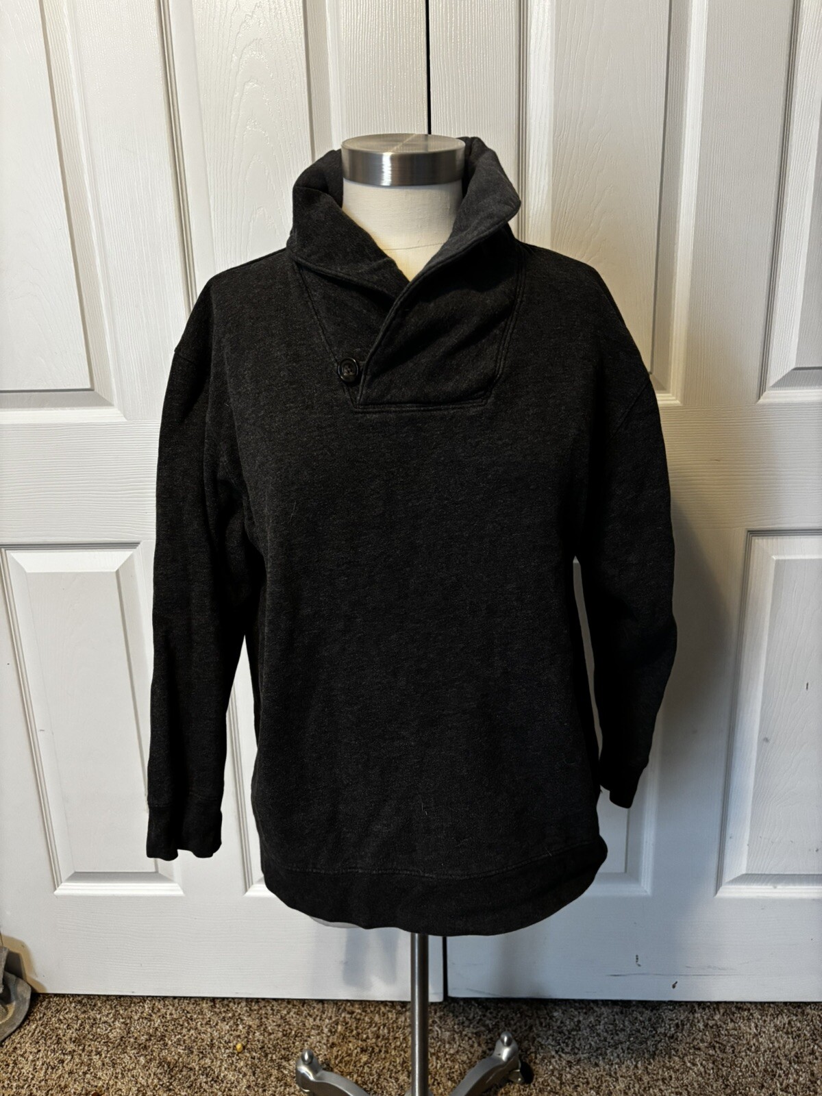 Picture 1 of 2