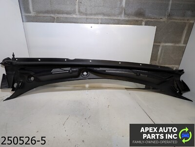 OEM 2019-2025 Chevrolet Malibu FRONT WINDSHIELD WIPER COWL PANEL COVER GRILLE