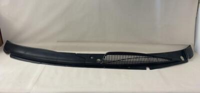 2009 Express Van 2500 Cowl Vent Panel Driver and Passenger OEM 25826329 ...