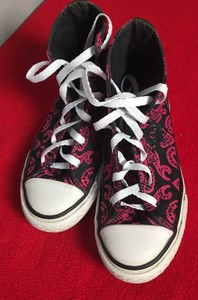 converse skull high tops
