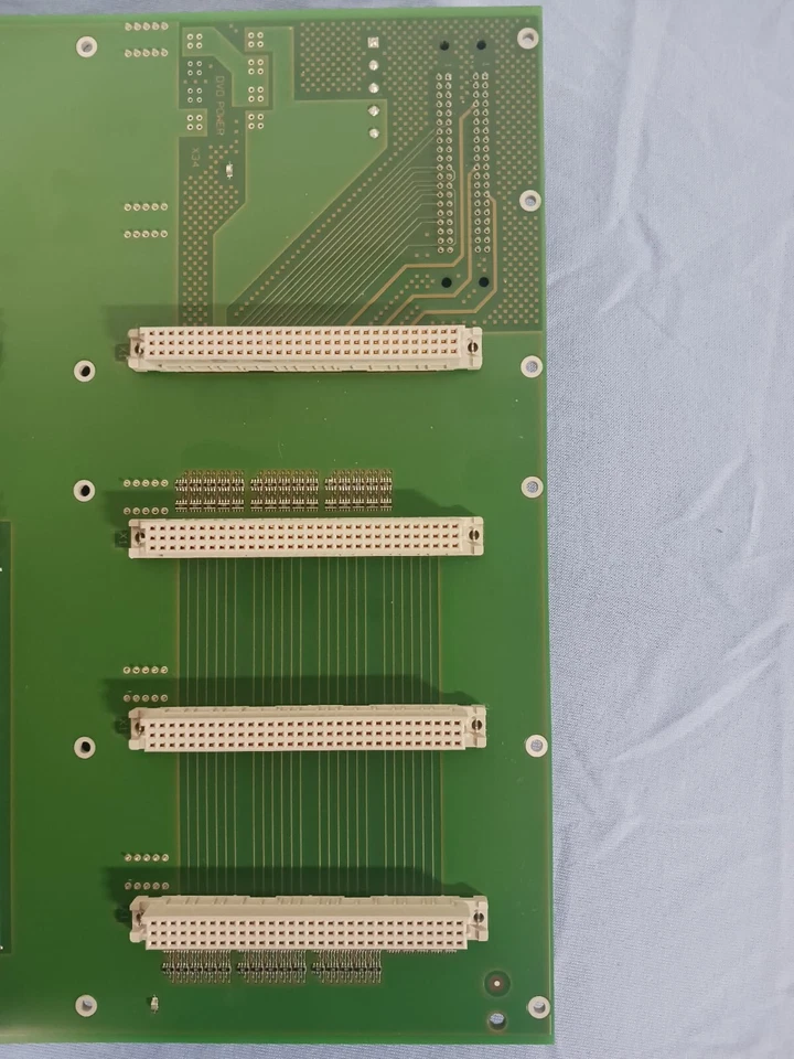 Philips 4522 090 18223 Backplane C&V AM2 PCB Circuit Board 4522 166 15052 - Image 4 of 4