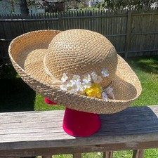 Vintage Kentucky Derby Straw Floral Hat White and Yellow