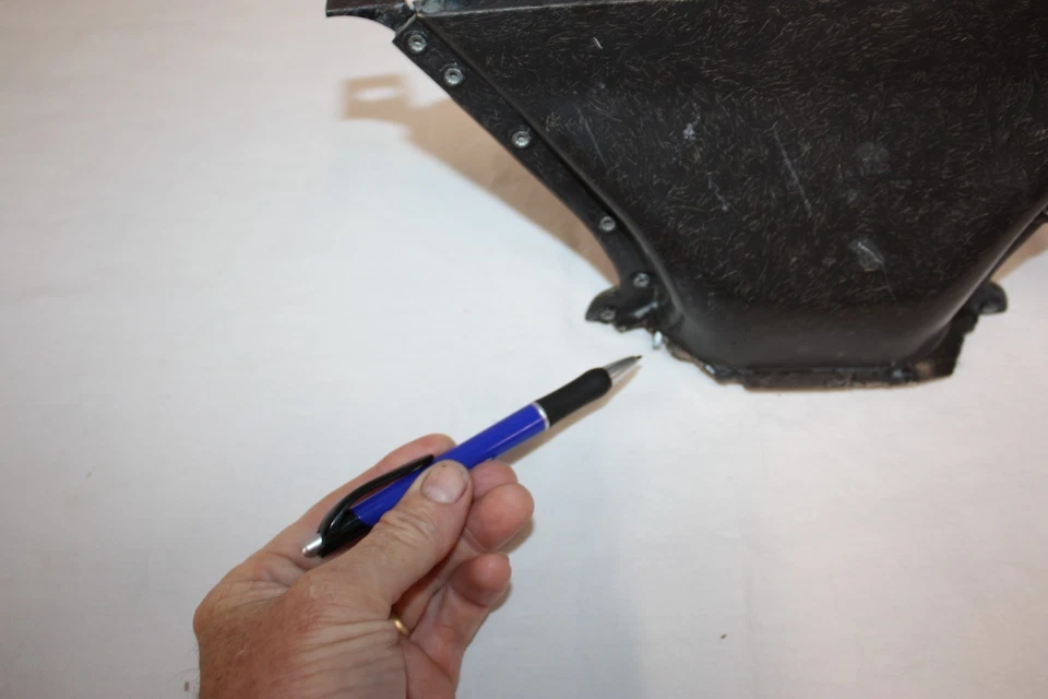 1963-1967 Chevrolet Corvette C2 Dash Center Heater Defrost Duct OEM Part 3846156 - Image 3 of 4