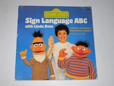 Sesame Street Sign Language ABC with Linda Bove (Pictureback(R)) by Sesame Stree
