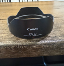 Genuine Canon OEM EW-82 Lens Hood for EF 16-35mm F4 L IS USM Lens EXCELLENT