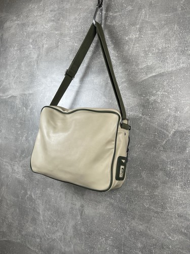 Borsa a tracolla Diesel vintage logo resistente e amichevole verde crema utility - Foto 8 di 11