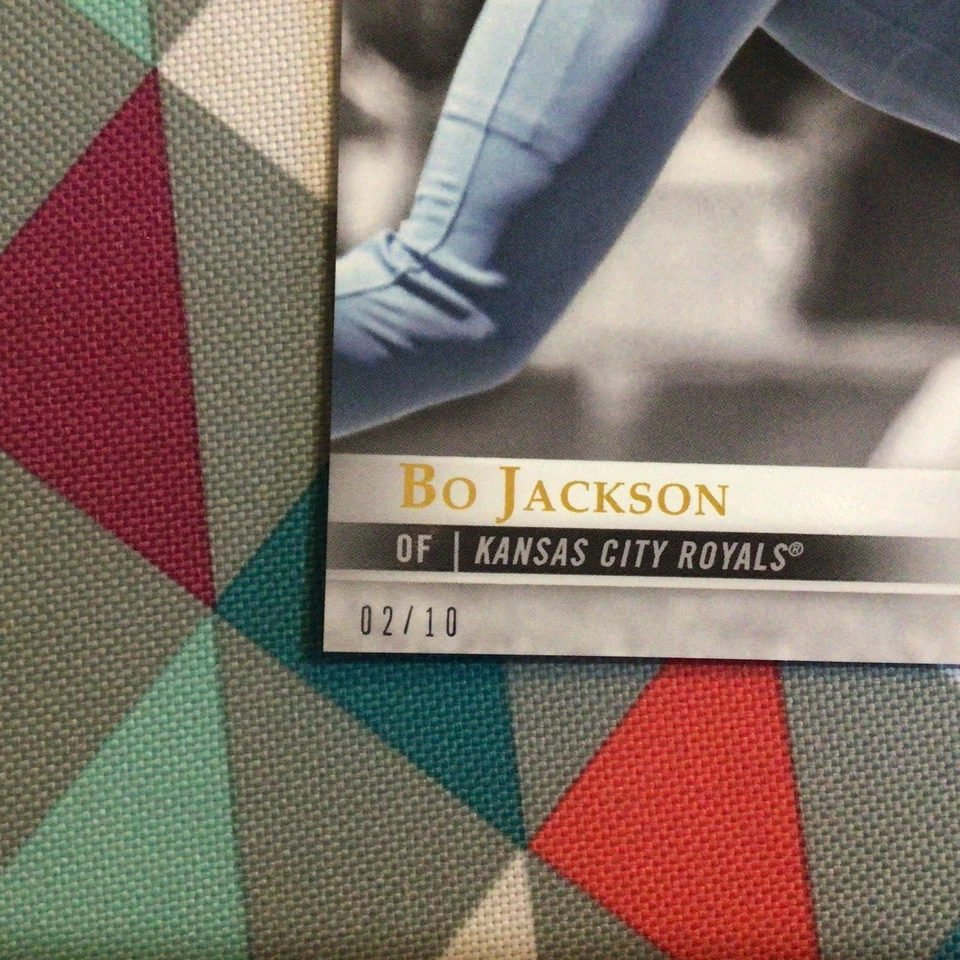 Bo Jackson #51 HOF lot of 3 all classes 02/10 made 2018 Topps Gold Label 5x7 - Image 4 of 4