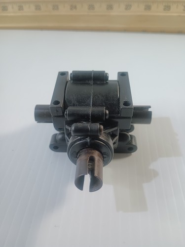 Team Associated Nitro RC MGT Monster Truck Differential Part Pre-owned 1 Diff - Picture 23 of 24