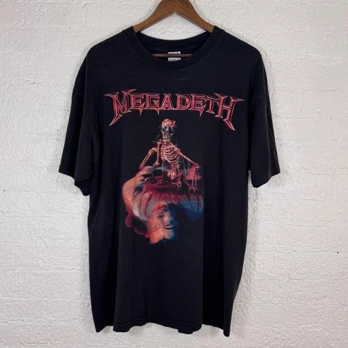 Megadeth black tour tee 2000s vintage concert t-shirt, vintage, single stitch, B+ condition