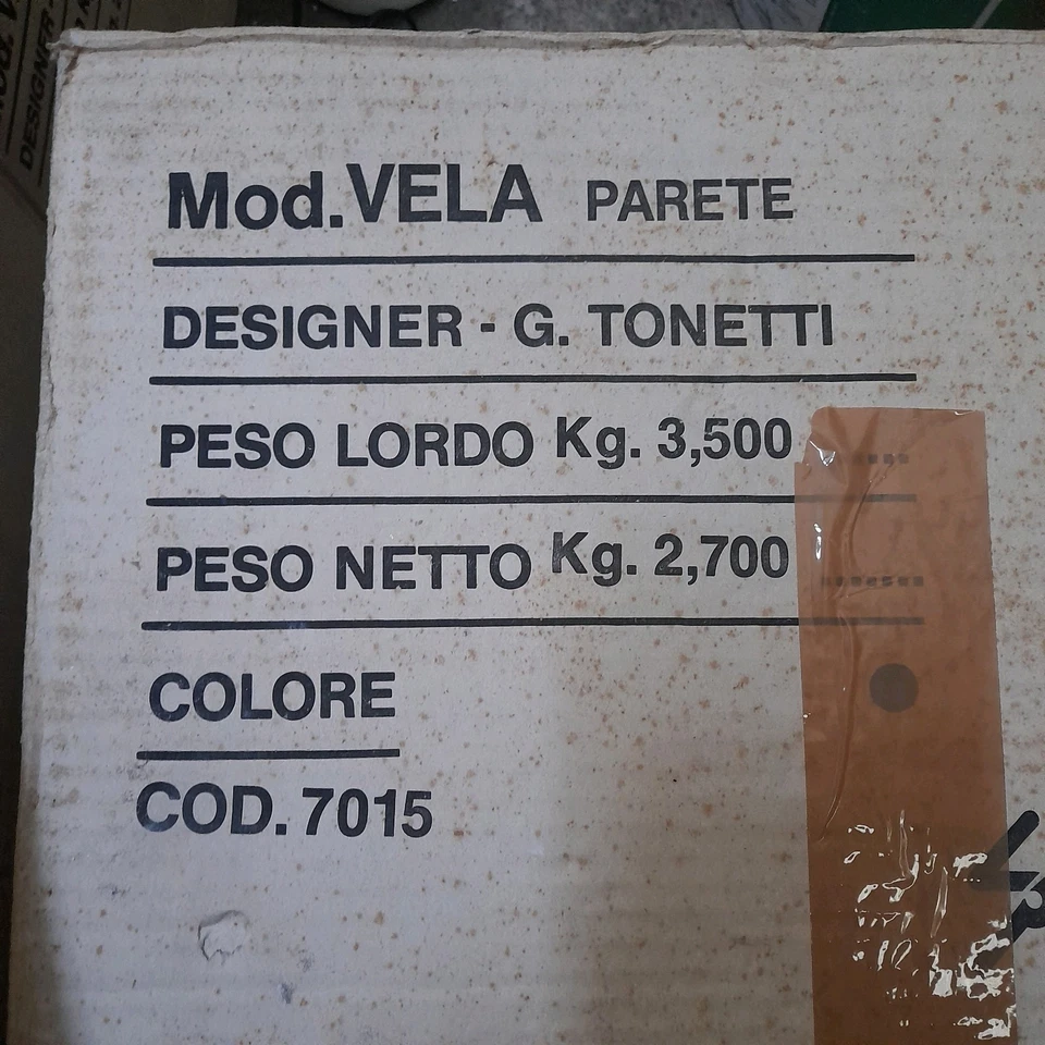 Lampada a Parete Vintage Anni80 Designer G. Tonetti Per Progetti Mod. Vela - Immagine 2 di 4