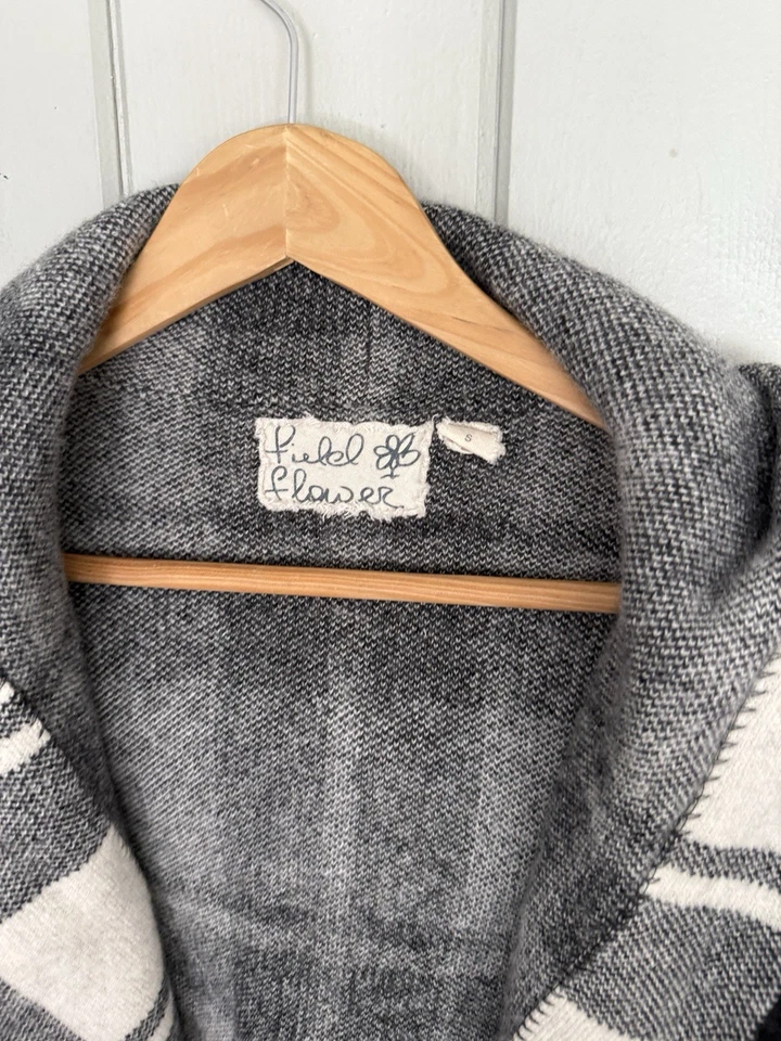 Anthropologie Campo Flor Suéter Cárdigan Abrigo Chaqueta Pequeño Negro Blanco Cuadros Foto 2 de 4