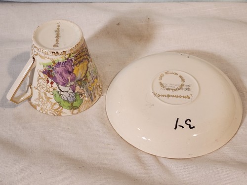 LORD NELSON "Pompadour" Vintage Teacup & Saucer, Crafted in England, NICE! - Picture 7 of 9