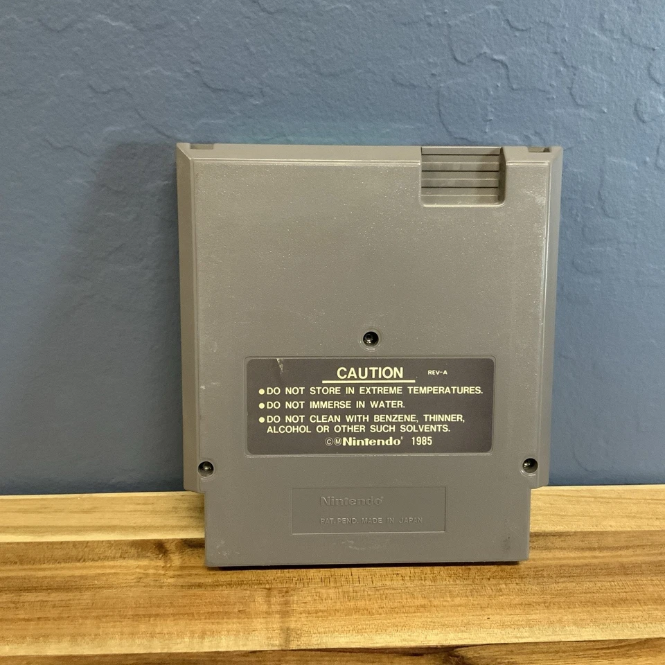 Adventure Island II (2) Nintendo Entertainment System NES - Authentic Tested - Image 2 of 4