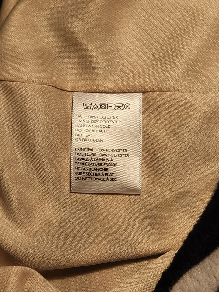 Mini-saia UO URBAN OUTFITTERS preta branca com estampa de animal zebra lã macia grande - Imagem 4 de 4