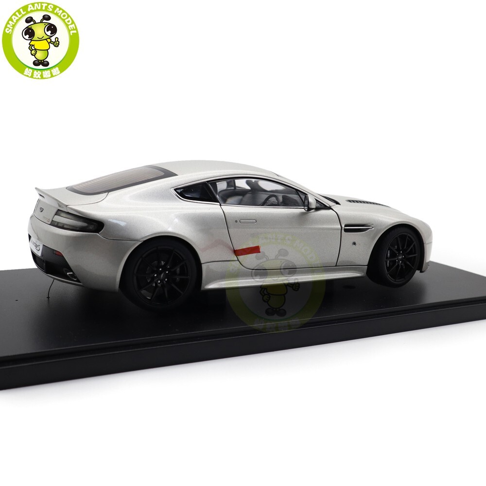 1/18 AUTOart 70251 ASTON MARTIN V12 Vantage S 2015 Meteorite