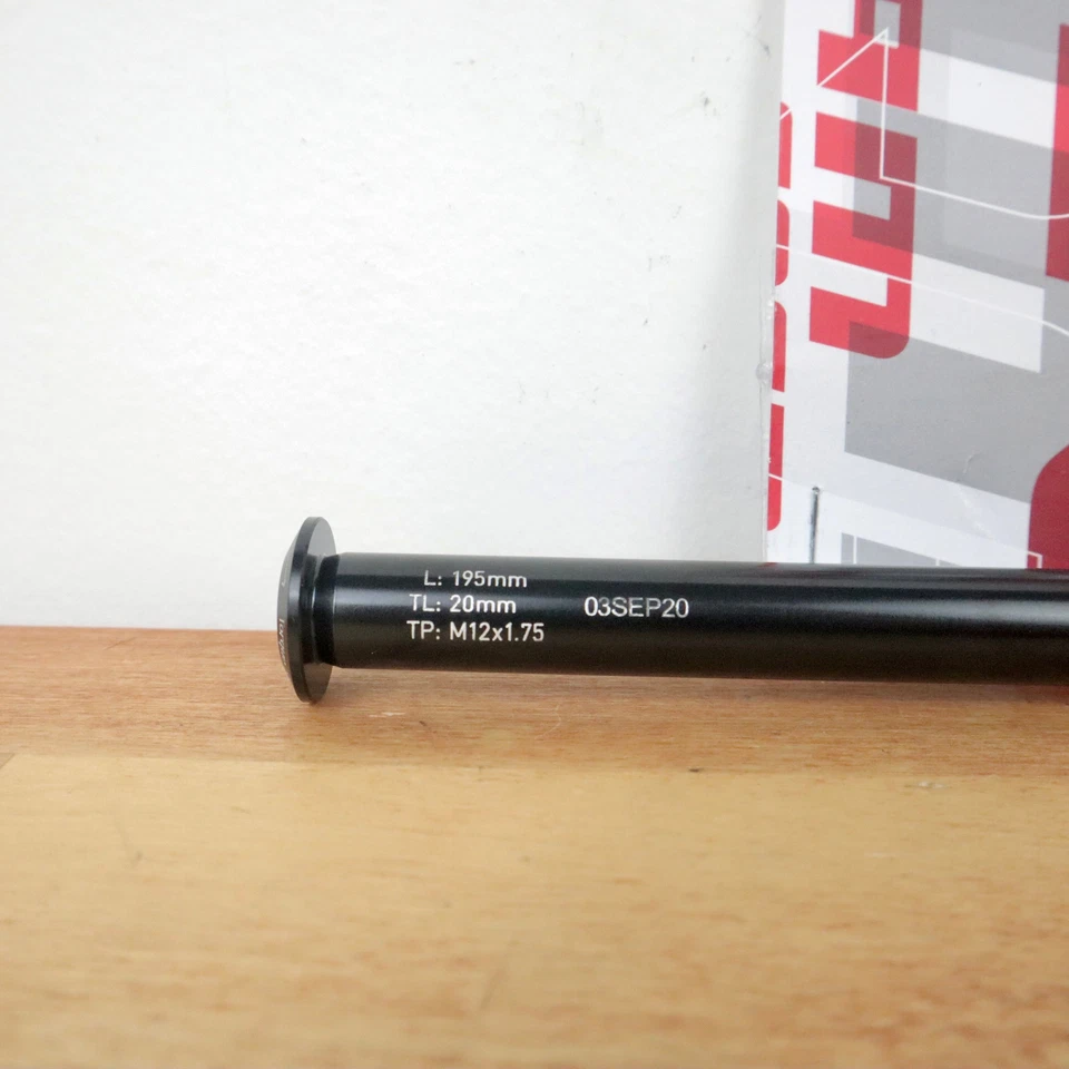 SRAM Stealth Maxle 195mm MTB Thru Axle - Image 2 of 4